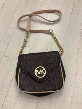 MICHAEL KORS Crossbody Bag in Logo Print Canvas